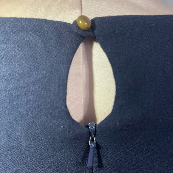 Lilly Pulitzer White Label navy dress.  Size 0. Absolutely beautiful - Picture 11 of 12